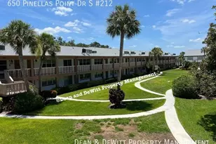 650 Pinellas Point Dr S, Saint Petersburg, FL 33705 - Photo 2