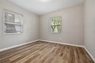 6014 S 6th St, Tampa, FL 33611 - Photo 12