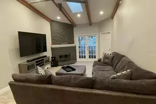 1450 Mahogany Ln, Palm Harbor, FL 34683 - Photo 8