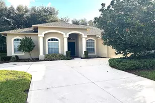18754 Grand Club Dr, Hudson, FL 34667 - Photo 2