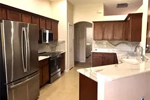 18754 Grand Club Dr, Hudson, FL 34667 - Photo 10