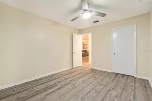 11200 102nd Ave, Seminole, FL 33778 - Photo 14