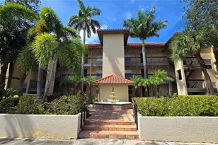 2400 Feather Sound Dr, Clearwater, FL 33762 - Photo 1