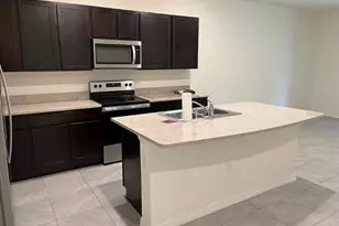 32867 Pez Landing Ln, Wesley Chapel, FL 33543 - Photo 6