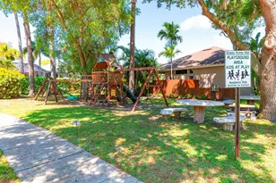 1809 Longview Ln, Tarpon Springs, FL 34689 - Photo 56