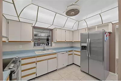 1743 Coco Palm Circle, Sun City Center, FL 33573 - Photo 20