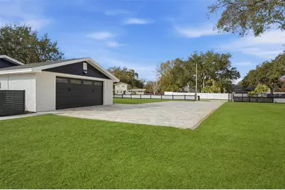 2338 Meadowbrook Drive, Lutz, FL 33558 - Photo 6