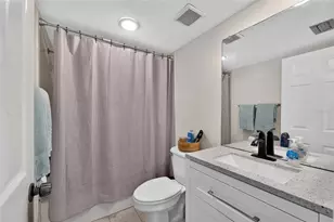 828 Bahia Del Sol Dr, Ruskin, FL 33570 - Photo 26