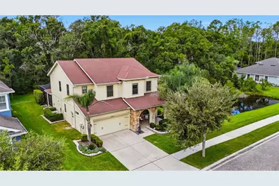 32126 Garden Alcove Loop, Wesley Chapel, FL 33545 - Photo 4