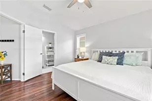 864 Franklin Cir, Palm Harbor, FL 34683 - Photo 10