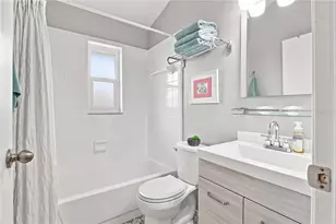 864 Franklin Cir, Palm Harbor, FL 34683 - Photo 20