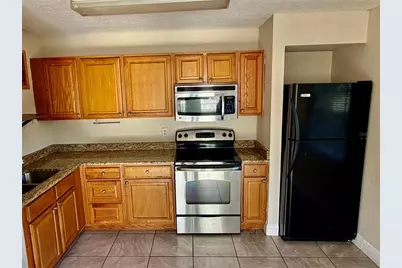 10123 N 11th Street #A, Tampa, FL 33612 - Photo 14