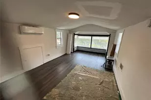 2321 Trelain Dr S, Saint Petersburg, FL 33712 - Photo 6