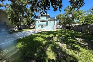 2321 Trelain Dr S, Saint Petersburg, FL 33712 - Photo 2