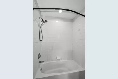 8013 Sutton Terrace Lane, Tampa, FL 33615 - Photo 22