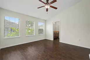 5520 Kinglethill Dr, Lithia, FL 33547 - Photo 10