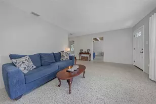6191 6th Ave S, Saint Petersburg, FL 33707 - Photo 4
