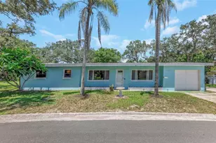 6191 6th Ave S, Saint Petersburg, FL 33707 - Photo 1