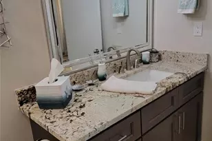 7650 Bayshore Dr, Treasure Island, FL 33706 - Photo 18