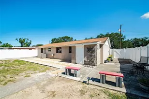5607 E 29th Ave, Tampa, FL 33619 - Photo 14