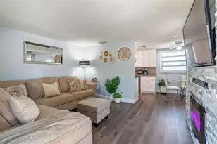 5607 E 29th Ave, Tampa, FL 33619 - Photo 2