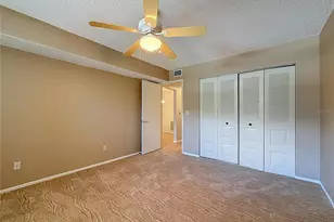 8174 Terrace Garden Dr N, Saint Petersburg, FL 33709 - Photo 42