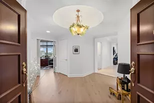 100 Beach Dr NE, Saint Petersburg, FL 33701 - Photo 12
