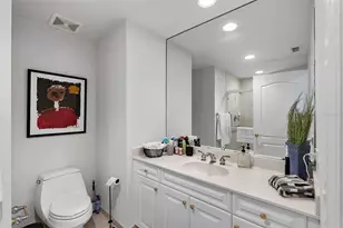 100 Beach Dr NE, Saint Petersburg, FL 33701 - Photo 48