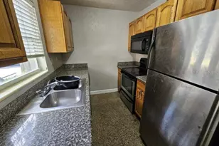 212 S Church Ave, Tampa, FL 33609 - Photo 6