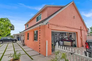 8301 Lopez Dr, Tampa, FL 33615 - Photo 24
