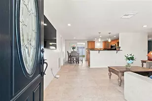 8467 77th Ave, Seminole, FL 33777 - Photo 10