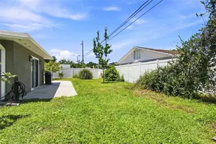 8467 77th Ave, Seminole, FL 33777 - Photo 44