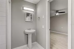 9030 Blind Pass Rd, Treasure Island, FL 33706 - Photo 18