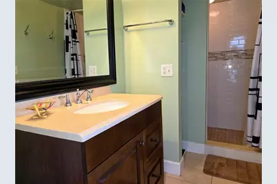 4901 38th Way S #7C, Saint Petersburg, FL 33711 - Photo 20