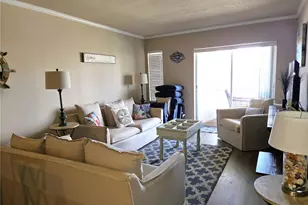 4901 38th Way S, Saint Petersburg, FL 33711 - Photo 10