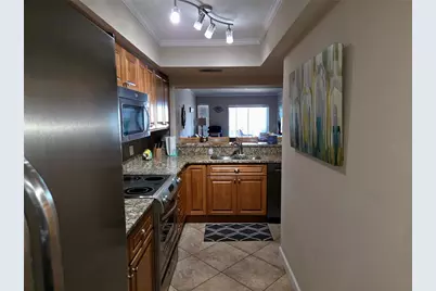 4901 38th Way S #7C, Saint Petersburg, FL 33711 - Photo 6