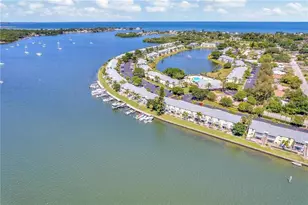 118 Pompano Dr SE, Saint Petersburg, FL 33705 - Photo 46