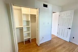 118 Pompano Dr SE, Saint Petersburg, FL 33705 - Photo 10