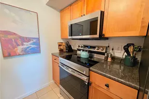 118 Pompano Dr SE, Saint Petersburg, FL 33705 - Photo 24
