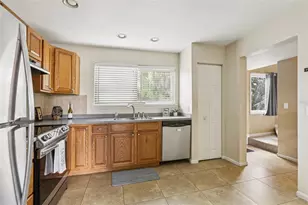 6325 Newtown Cir, Tampa, FL 33615 - Photo 20