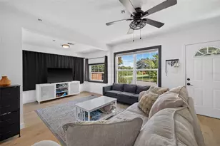 2101 20th Ave N, Saint Petersburg, FL 33713 - Photo 6