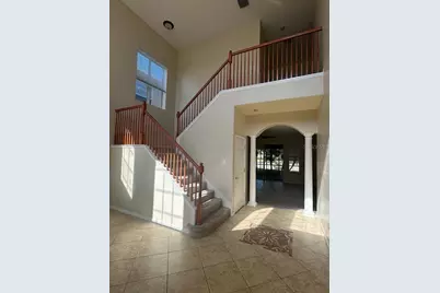 18048 Java Isle Drive, Tampa, FL 33647 - Photo 2