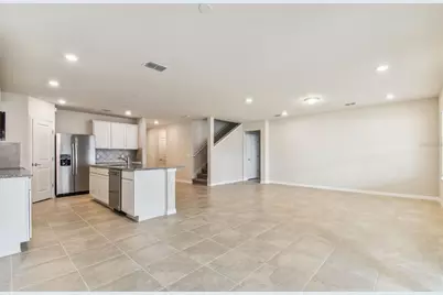 9838 Crescent Moon Drive, Riverview, FL 33578 - Photo 6