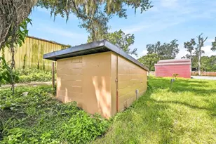 37670 Farr Rd, Dade City, FL 33523 - Photo 40