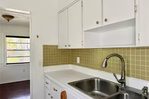 350 79th Ave N, Saint Petersburg, FL 33702 - Photo 12