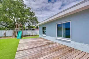 613 5th Ave SE, Largo, FL 33771 - Photo 12