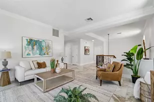 136 Devon Dr, Clearwater Beach, FL 33767 - Photo 12