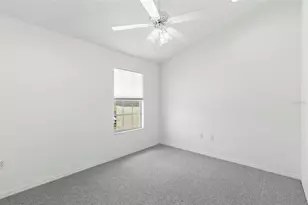 11117 Kapok Grand Cir, Madeira Beach, FL 33708 - Photo 20