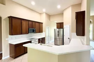 27202 Fordham Dr, Wesley Chapel, FL 33544 - Photo 6