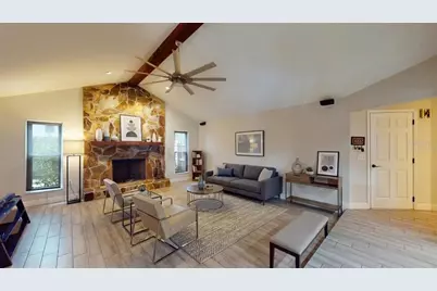 7121 Odoniel Loop W, Lakeland, FL 33809 - Photo 4